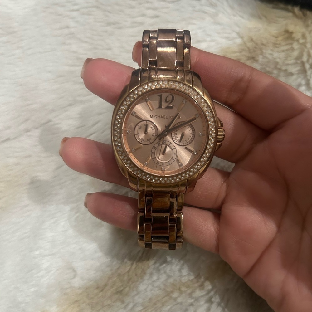 Michael Kors Cameron MK5692 Wrist Watch for Women